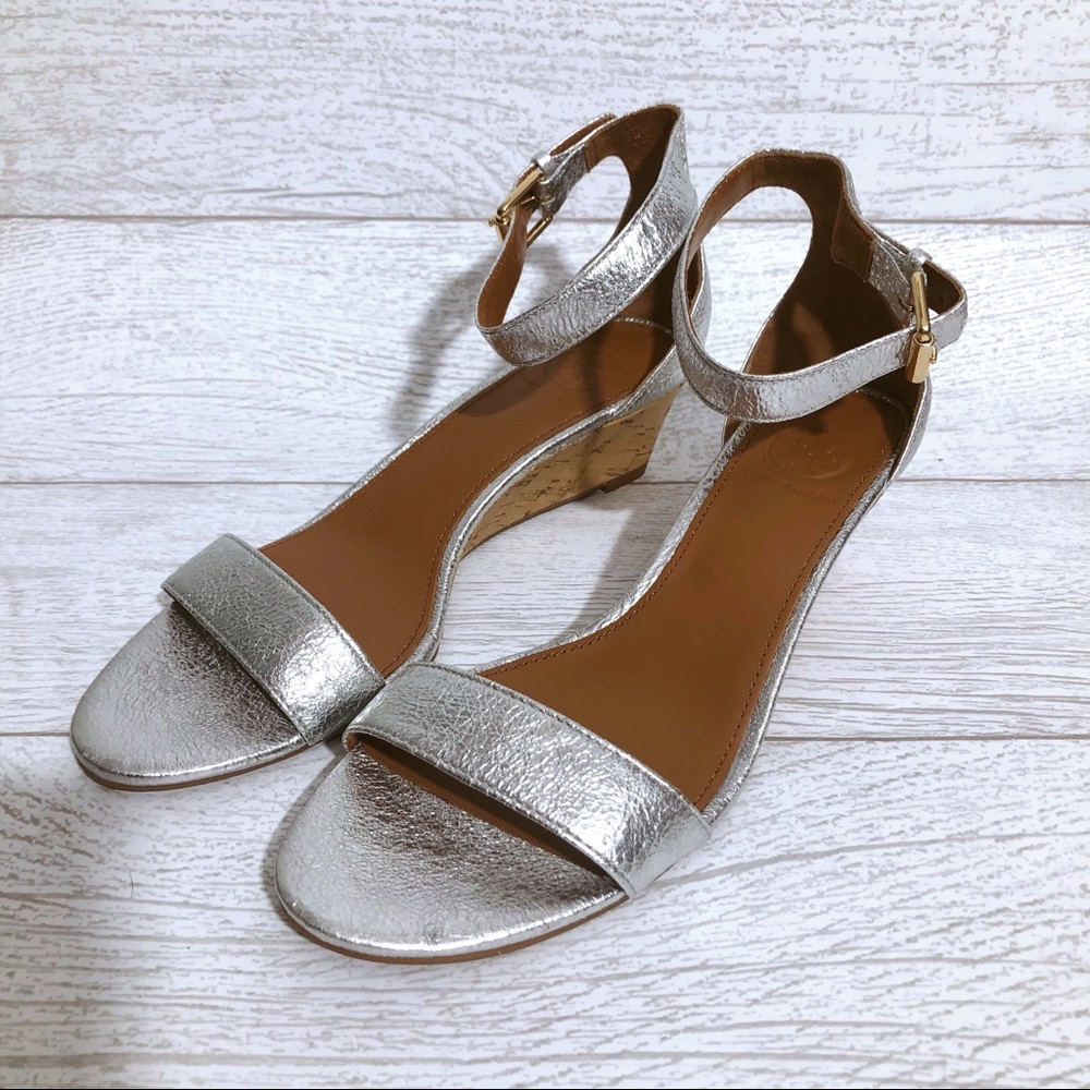 Tory Burch Savannah wedge sandal NWOT